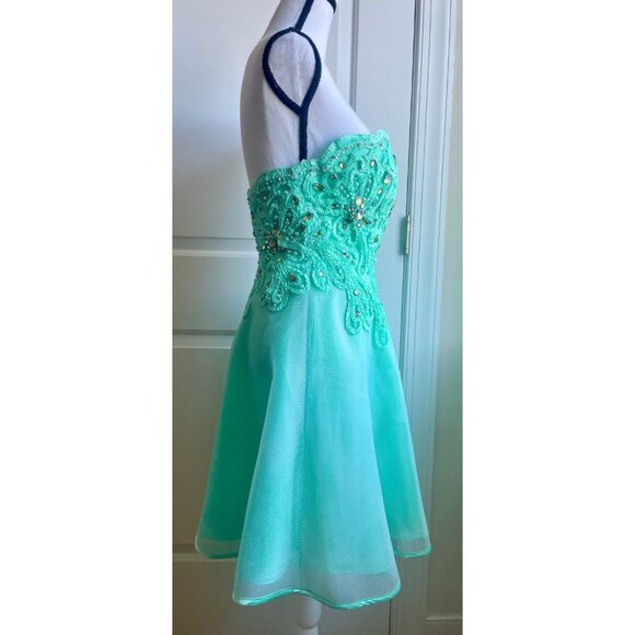 Tony Bowls Mint Embellished Prom Dress - Picture 2 of 8